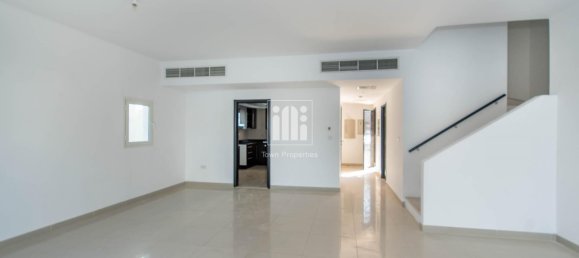 5 chambres Villa à Al Reef, UAE No. 946 3