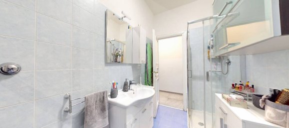 3 rooms Apartment in Pomigliano d'Arco, Italy No. 24635 12