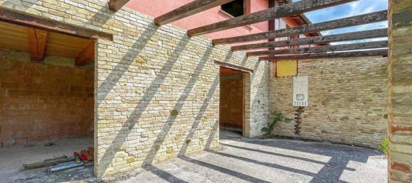 Apartamento de 5 divisões em Fermignano, Italy N.º 172343 7