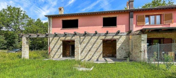 Apartamento de 5 divisões em Fermignano, Italy N.º 172343 10