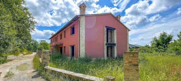 Apartamento de 5 divisões em Fermignano, Italy N.º 172343 2