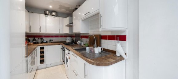 4 chambres Maison à London, United Kingdom No. 13413 7