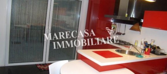 4 rooms House in Carrara, Italy No. 105728 21