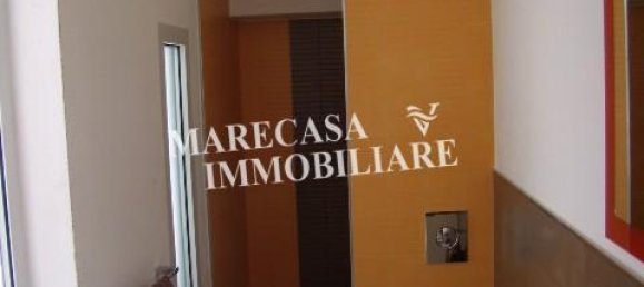 4 rooms House in Carrara, Italy No. 105728 4