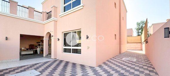 Villa de 4 dormitorios en Dubai, UAE No. 94071 18