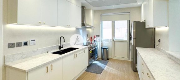 Villa de 4 dormitorios en Dubai, UAE No. 94071 8