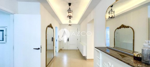 Villa de 4 dormitorios en Dubai, UAE No. 94071 7