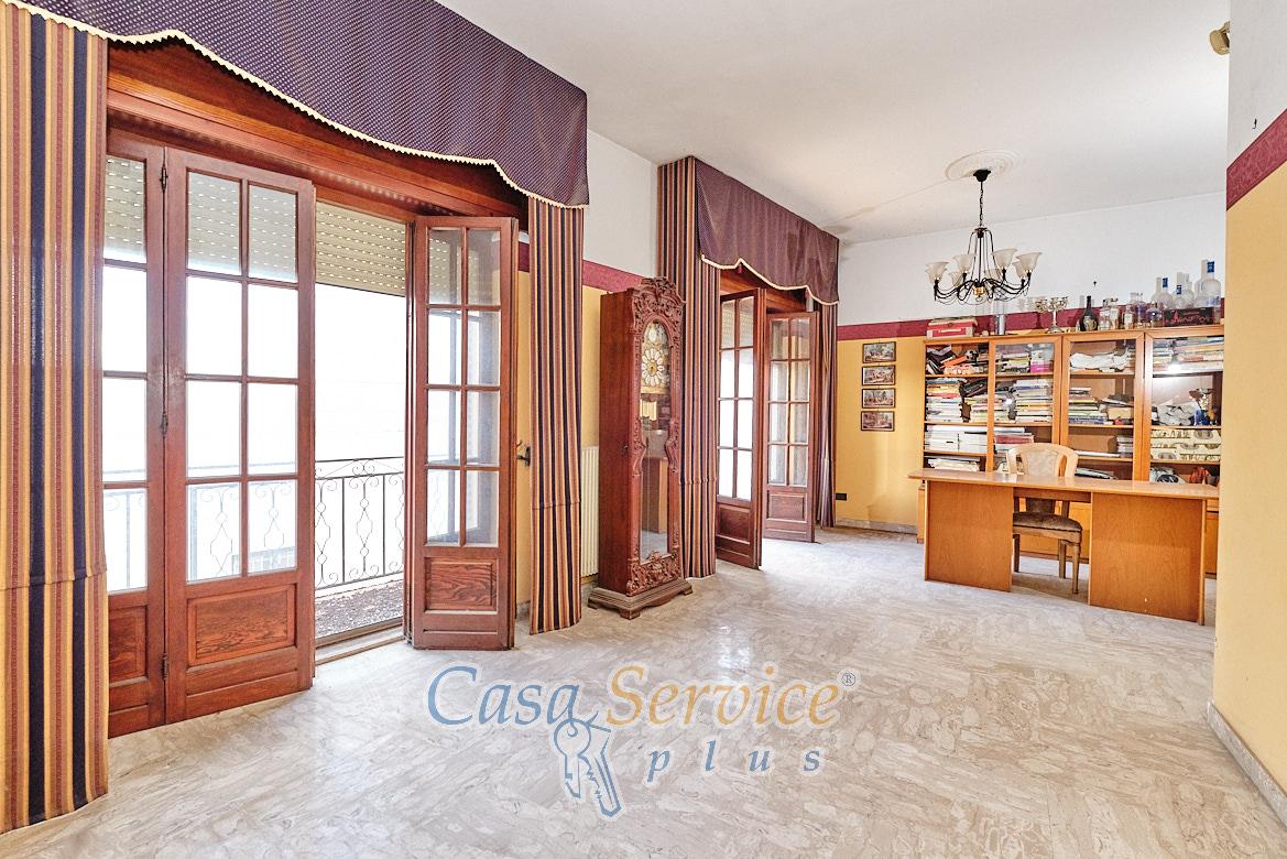 Casa de 6 divisões em Taviano, Italy N.º 228212