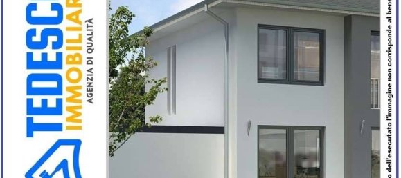 3 rooms Warehouse in Morcone, Italy No. 302070 2