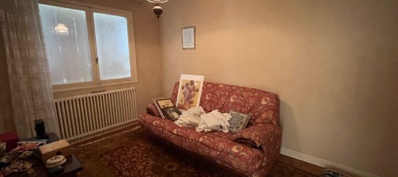 4 bedrooms House in Seyches, France No. 102071 6