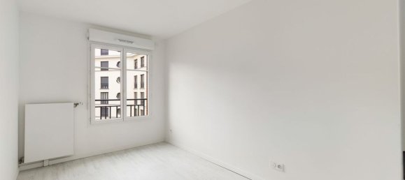 2 bedrooms Apartment in Clamart, France No. 168972 8