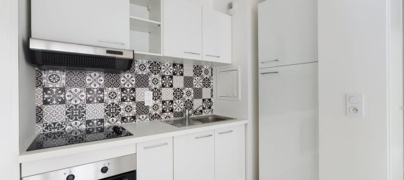 2 bedrooms Apartment in Clamart, France No. 168972 5