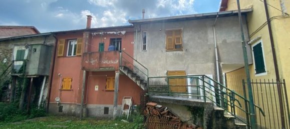 3 rooms House in Davagna, Italy No. 160810 3