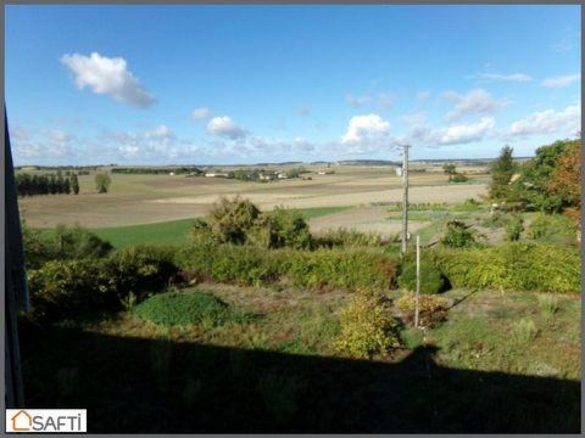 2 bedrooms Farm in Chalais, France No. 20987