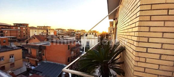 Penthouse T3 em Rome, Italy N.º 296419 5