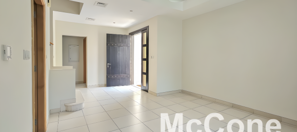 4 bedrooms Villa in Reem, UAE No. 34175 2