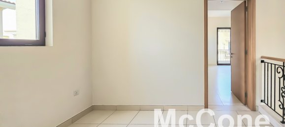 4 bedrooms Villa in Reem, UAE No. 34175 6