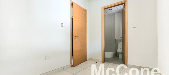 4 bedrooms Villa in Reem, UAE No. 34175 9