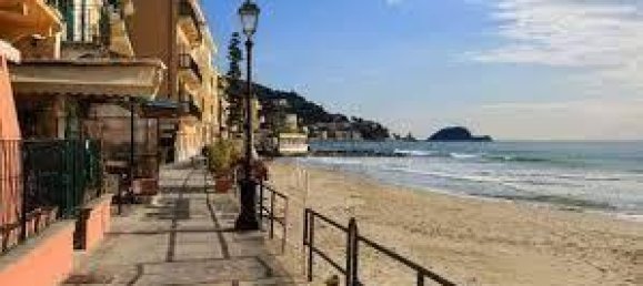 3 rooms Apartment in Alassio, Italy No. 109355 34