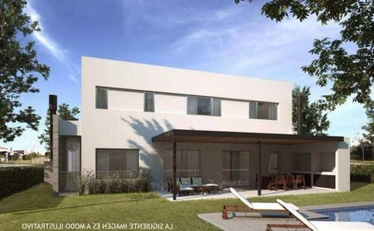 3 bedrooms House in Tigre, Argentina No. 7211