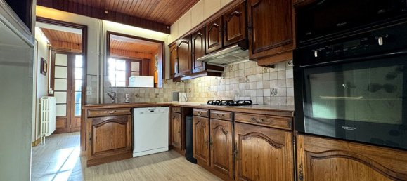 Casa de 4 dormitorios en Charleville-Mezieres, France No. 56559 8