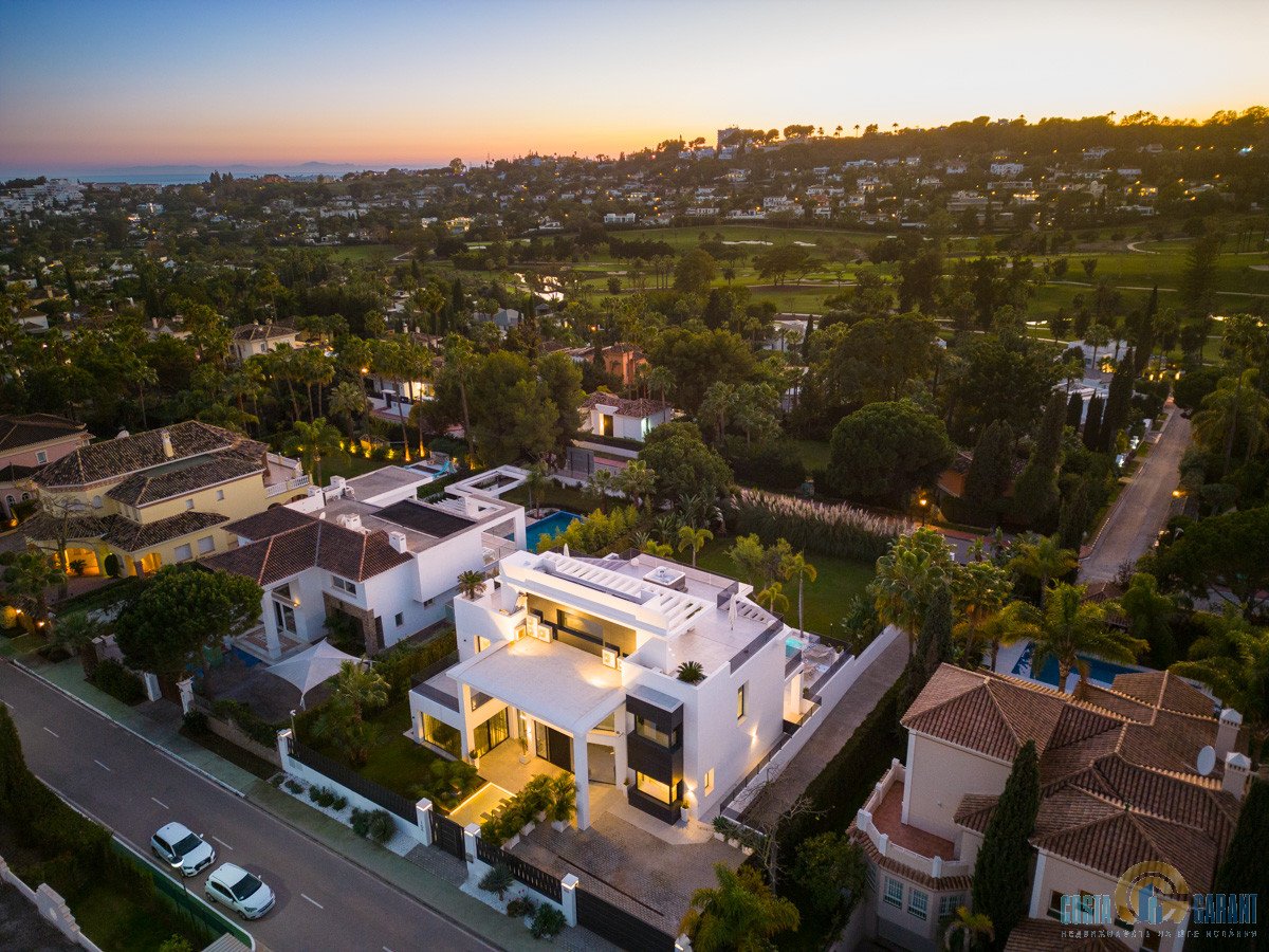 Villa T5 em Marbella, Spain N.º 10109