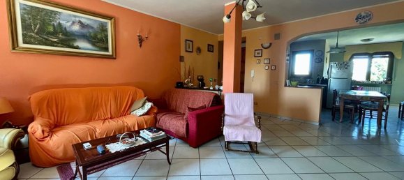 4 bedrooms House in Portacomaro, Italy No. 279720 19