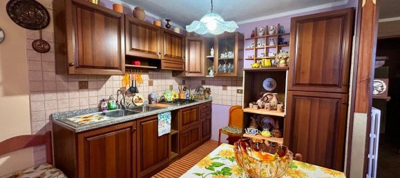 4 bedrooms House in Portacomaro, Italy No. 279720 4