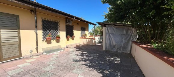 4 bedrooms House in Portacomaro, Italy No. 279720 30