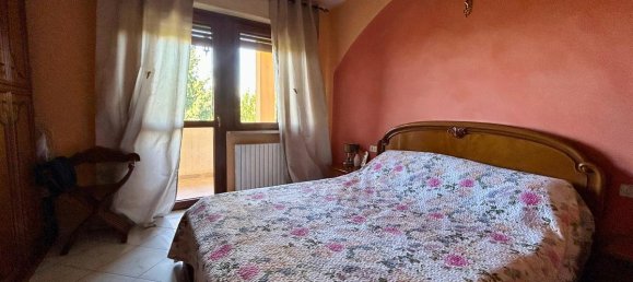 4 bedrooms House in Portacomaro, Italy No. 279720 3