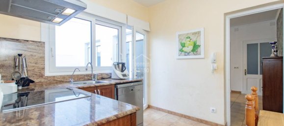 Moradia em banda T5 em Es Castell, Spain N.º 5240 6