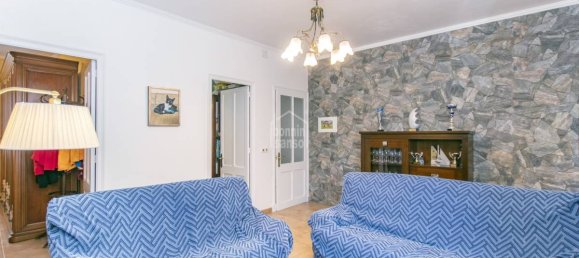 Moradia em banda T5 em Es Castell, Spain N.º 5240 4