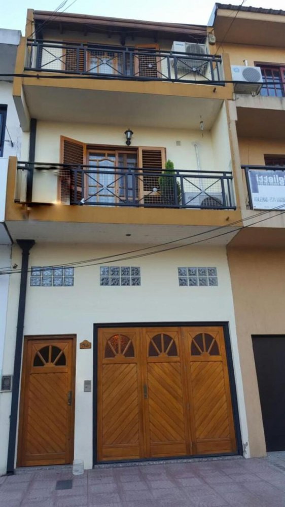 Casa T3 em Quilmes, Argentina N.º 80619