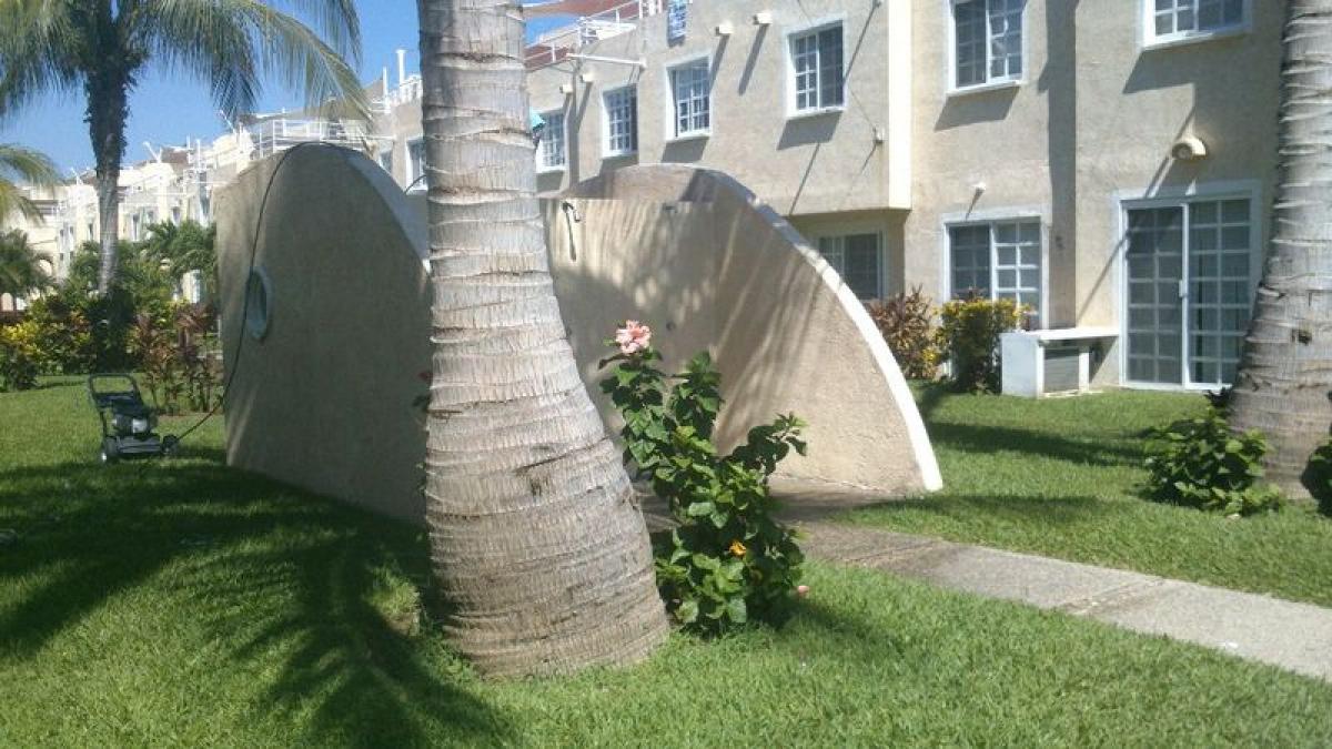 3 bedrooms House in Guerrero, Mexico No. 161000