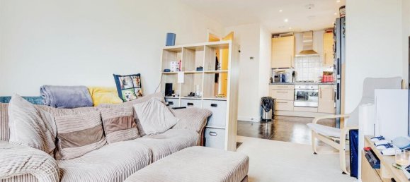 1 bedroom Apartment in Harrow, United Kingdom No. 6397 2