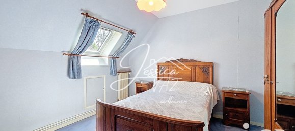 Casa de 4 dormitorios en Crepy-en-Valois, France No. 325530 10