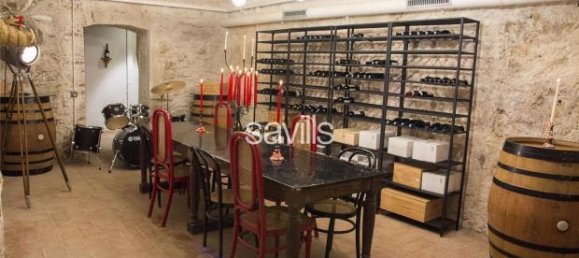 Apartamento de 3 dormitorios en Ciudad Vieja, Spain No. 182356 39