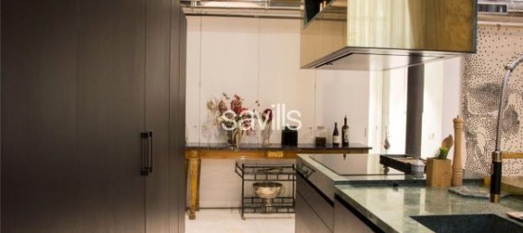 Apartamento de 3 dormitorios en Ciudad Vieja, Spain No. 182356 13