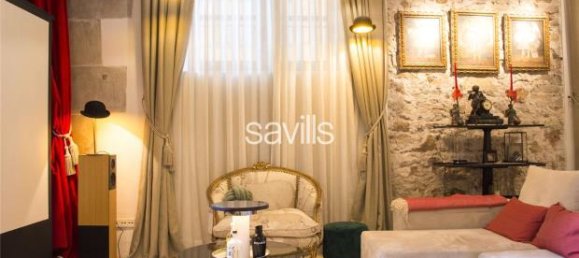 Apartamento de 3 dormitorios en Ciudad Vieja, Spain No. 182356 6