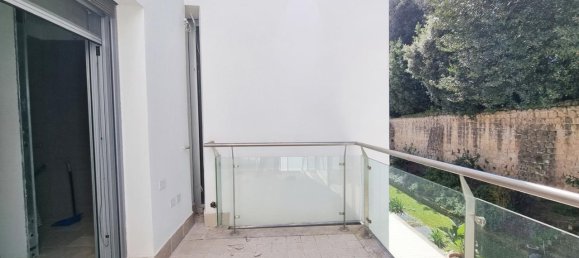 5 rooms Apartment in Caserta, Italy No. 136602 32