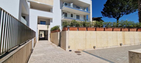 5 rooms Apartment in Caserta, Italy No. 136602 36