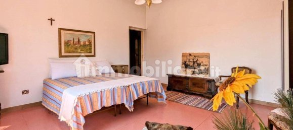 Casa de 4 dormitorios en Carrara, Italy No. 45691 9