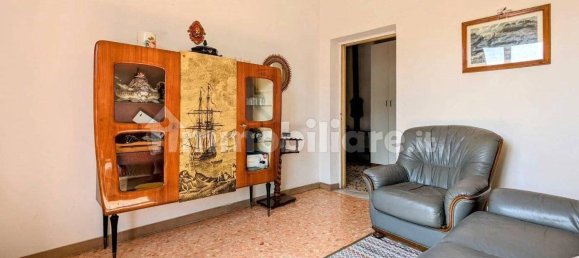 Casa de 4 dormitorios en Carrara, Italy No. 45691 3