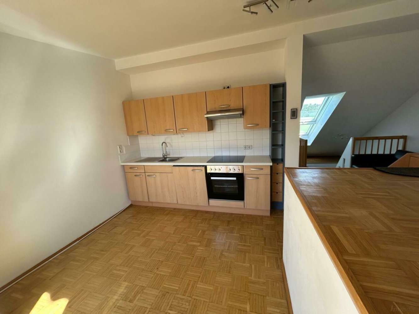 2غرفة شقة في Eggenberg, Austria رقم 18561