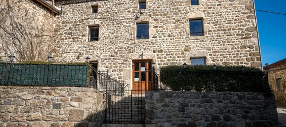 Casa de 12 dormitorios en Nozieres, France No. 208603 5