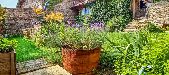 Casa de 12 dormitorios en Nozieres, France No. 208603 3