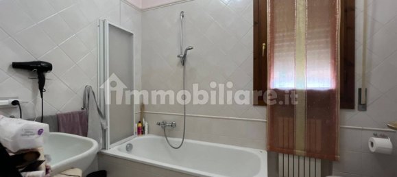 Apartamento T2 em Empoli, Italy N.º 328844 35