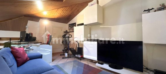 Apartamento T2 em Empoli, Italy N.º 328844 18