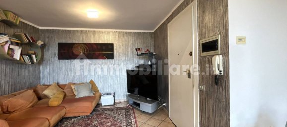 Apartamento T2 em Empoli, Italy N.º 328844 2