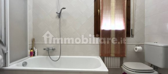 Apartamento T2 em Empoli, Italy N.º 328844 36